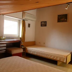 Simpa Apartment Njivice